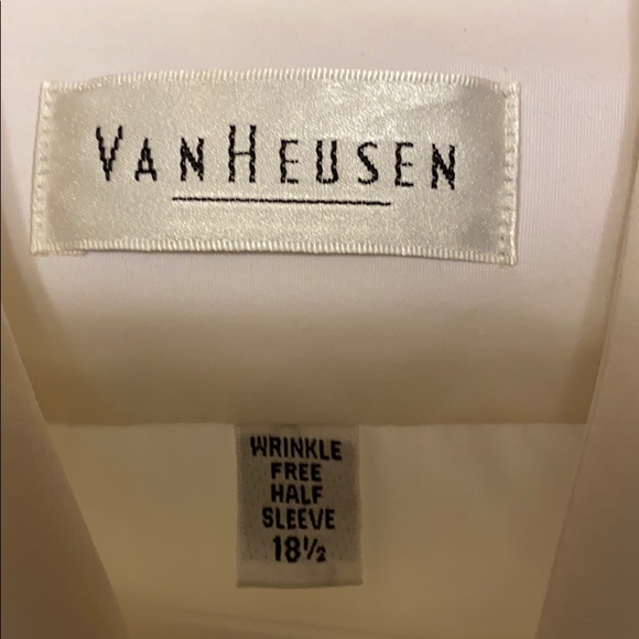 Men’s Short Sleeve Button Down Shirt - Picture 3 of 3